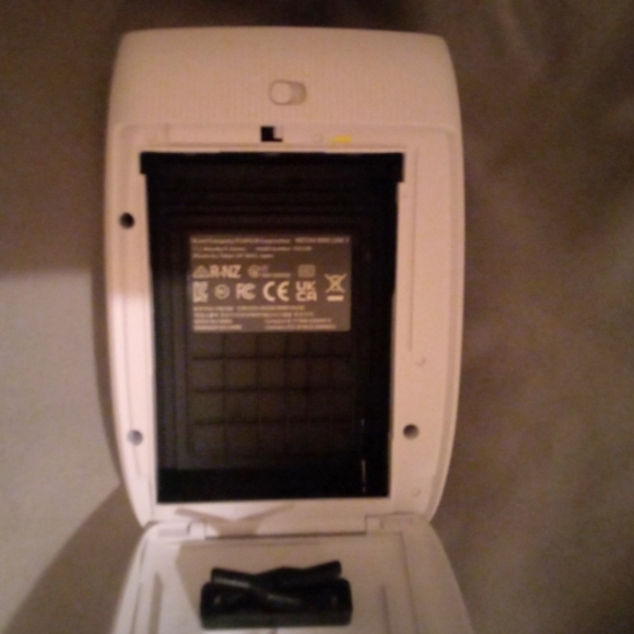 Instax Mini Link 3 smartphone Printer - Picture 3 of 5